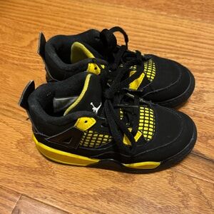 Jordan 4 Retro Thunder kids 9c
